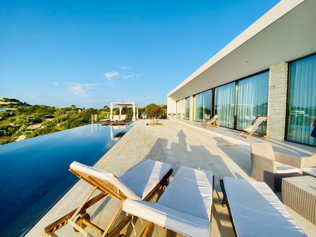 Ellas Residence Fantastic Pool Heated Kíssamos Esterno foto