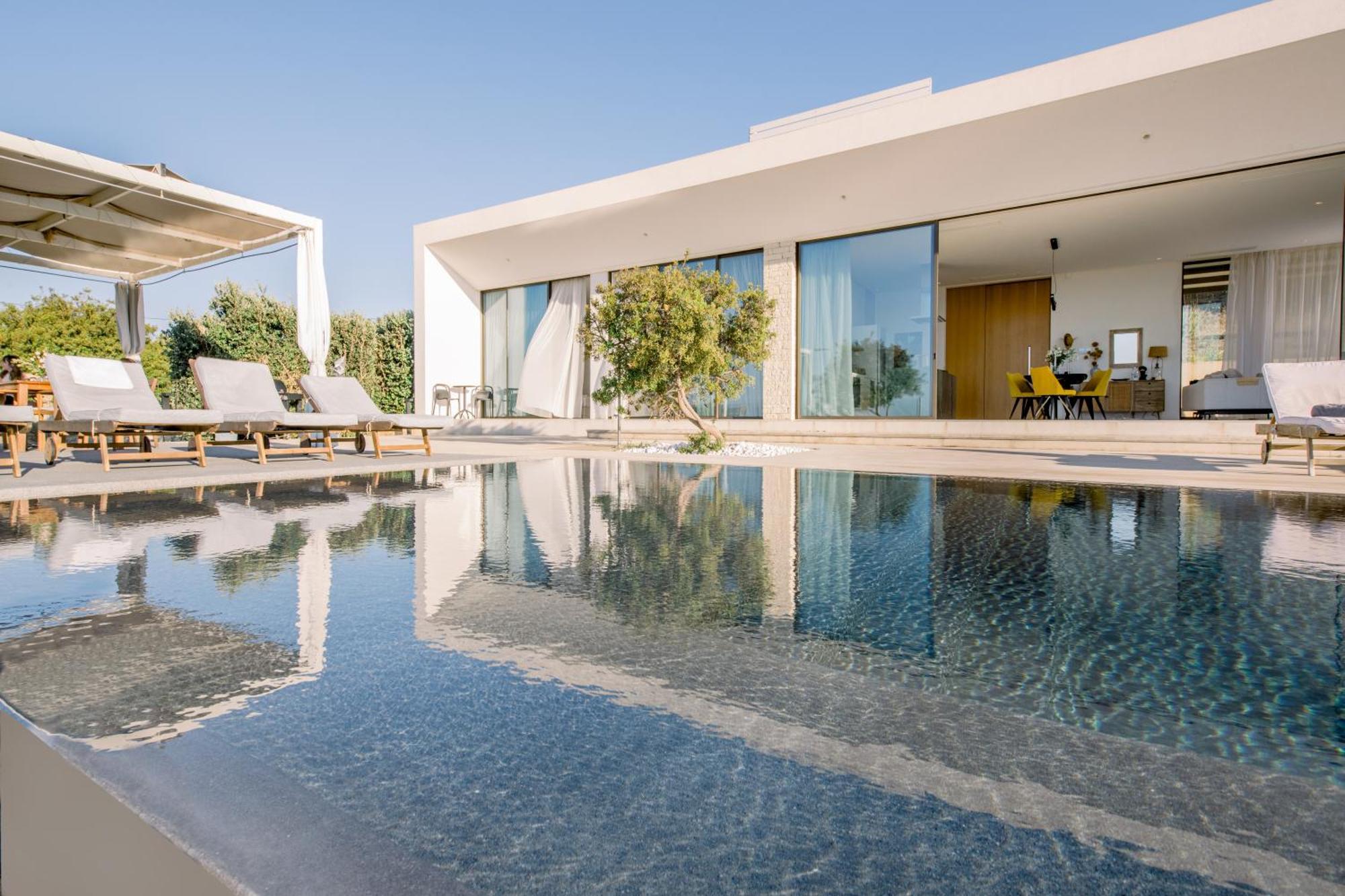 Ellas Residence Fantastic Pool Heated Kíssamos Esterno foto